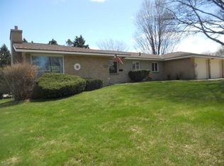 1105 Priebe Ave, Petoskey, MI 49770