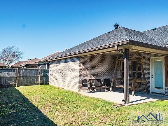 2nd image of 208 Juliana Way