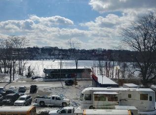 1168 Main St #2, Worcester, MA 01603