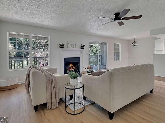 5th image of 4106 Whitehall Way