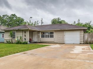 703 Gober St, Houston, TX 77017