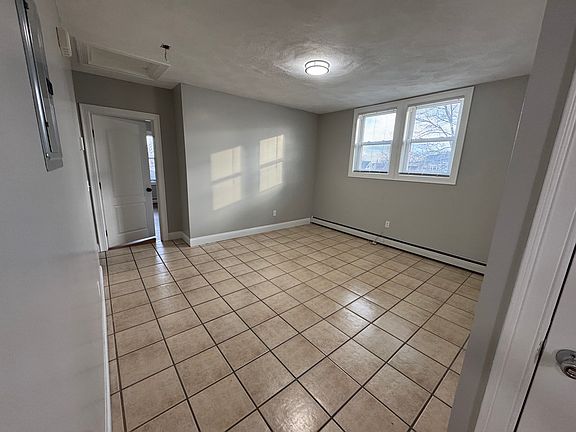 5th image of 95 Mulberry St Floor 3