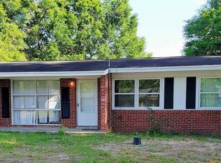 6504 College Dr, Milton, FL 32570