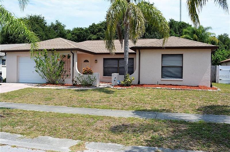 1st image of 2739 Narcissus Dr