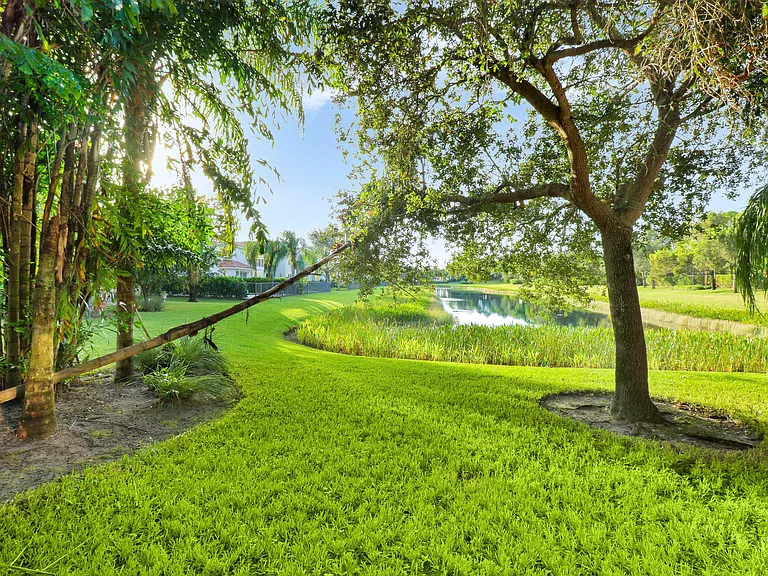 11351 Majestic Acres Ter — Photo 10