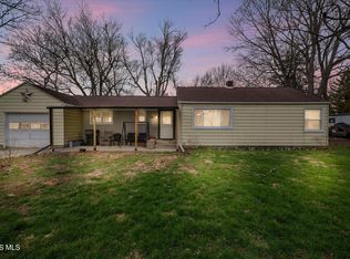 115 N Evans St, Bradner, OH 43406