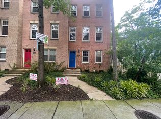 4513 Macarthur Blvd NW APT B, Washington, DC 20007