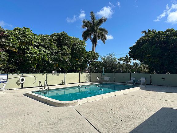 4th image of 505 Spencer Drive #407