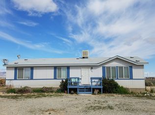 77 E Trotter Ave, Mojave, CA 93501