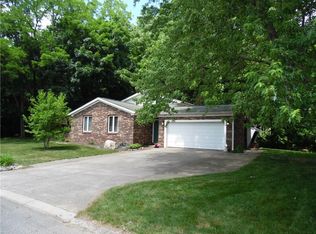 6620 Woodford Ln, Indianapolis, IN