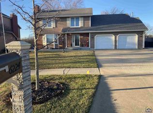 6224 SW 25th St, Topeka, KS 66614
