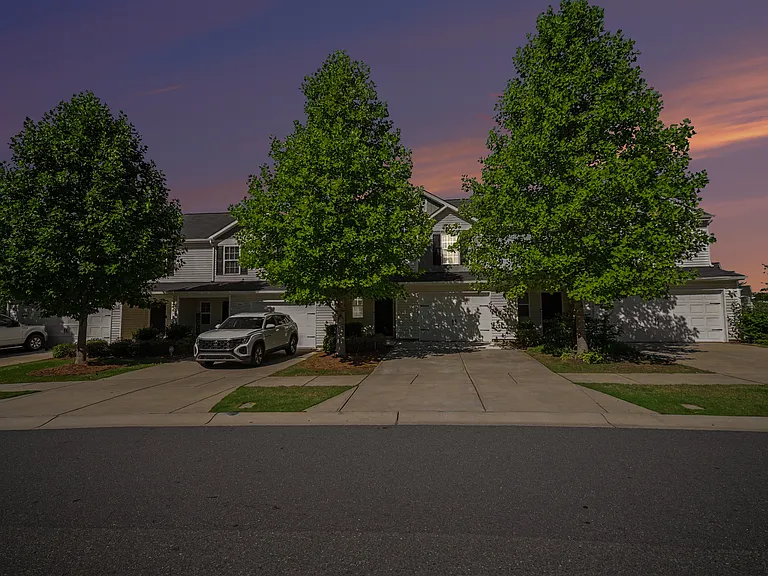 3306 Ellingford Rd — Photo 2