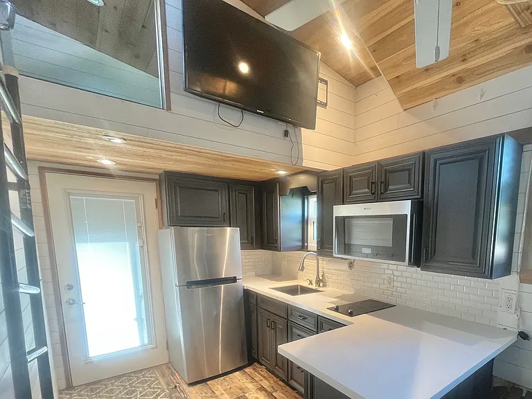 Patriot Cir — Photo 8