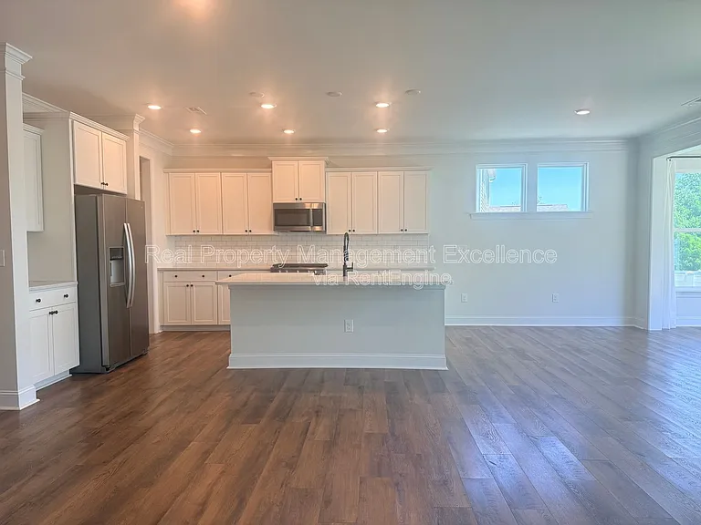 16 Clear Creek Cir — Photo 4