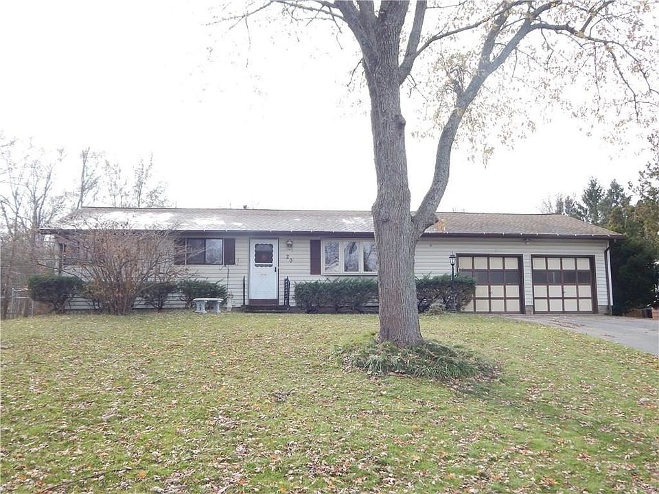 1st image of 20 Green Aster Dr