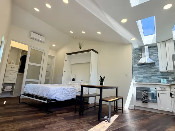 5255 Kenilworth Dr, Huntington Beach, CA 92649