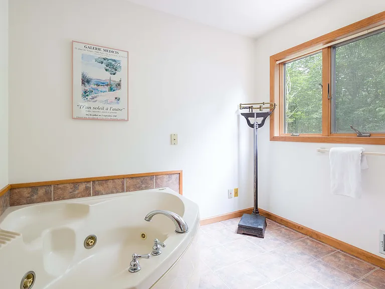 1653 Millstone Rd — Photo 21