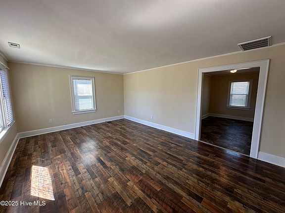 2nd image of 109 Merriwood Ave