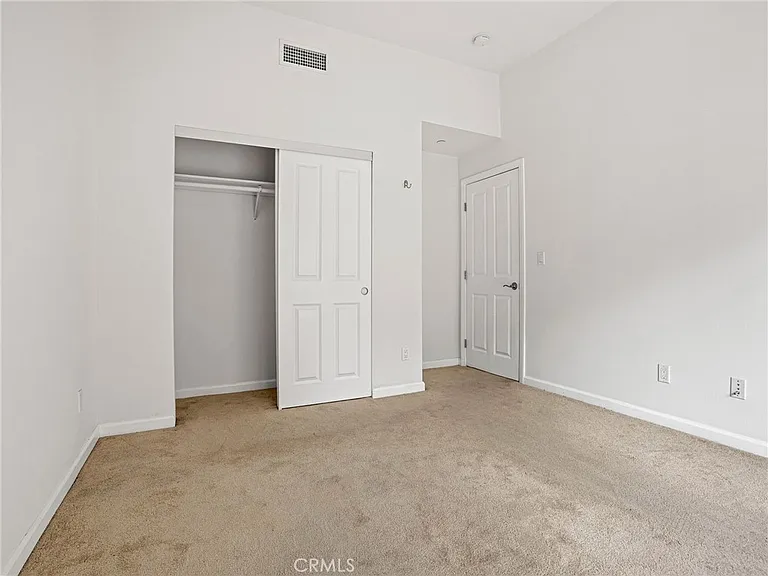 15940 W Ward Ct — Photo 10