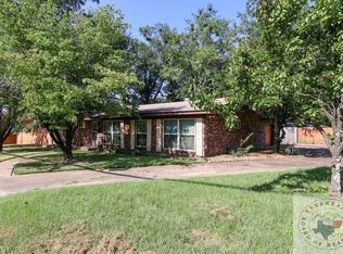 3215 N Robison Rd, Texarkana, TX 75501