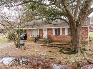 516 Kelli Ave, Belzoni, MS 39038