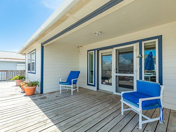 2nd image of 1311 Seashell Dr