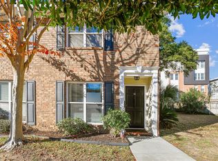 1226 Fairmont Ave APT 5D, Mount Pleasant, SC 29464