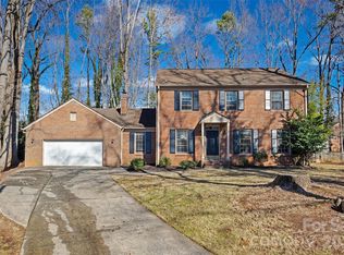 812 Duffy Ct, Matthews, NC 28105