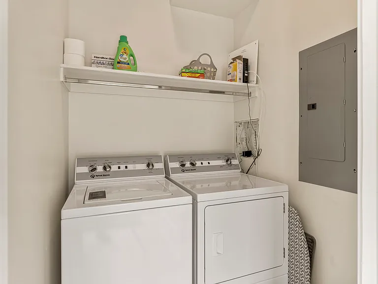 840 Twin Lakes Dr #401 — Photo 27