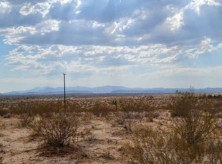 3374 Sunny Hill Rd, Joshua Tree, CA 92252