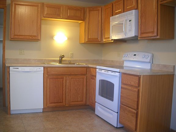 2nd image of 508 W 3rd Ave