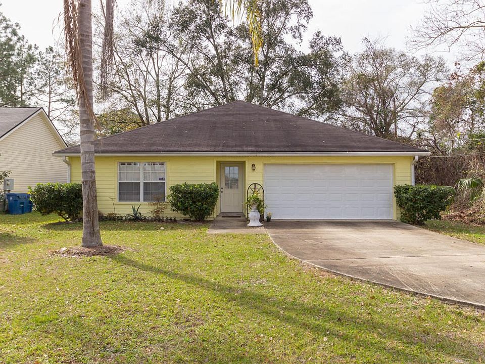 01 12992 Gillespie Ave