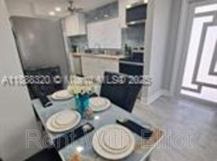 2242 Polk St, Hollywood, FL 33020