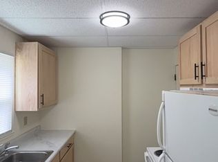 702 River Park Dr #740, Waverly, IA 50677