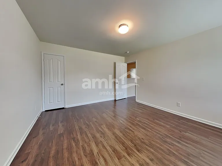 5888 Odenton Ln — Photo 16