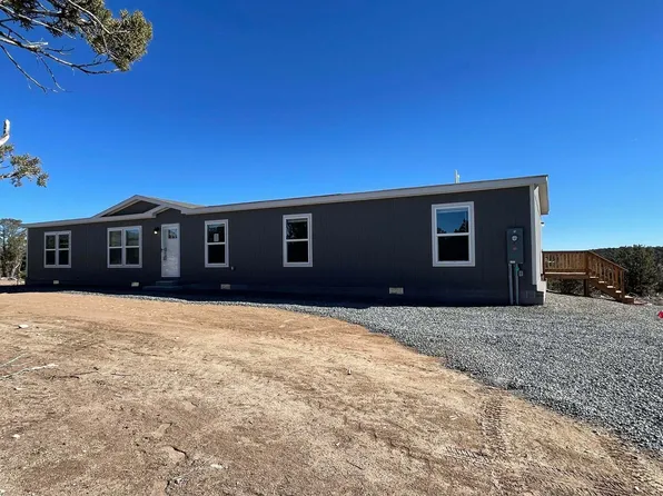 35 High Vista Dr, Moriarty, NM 87035