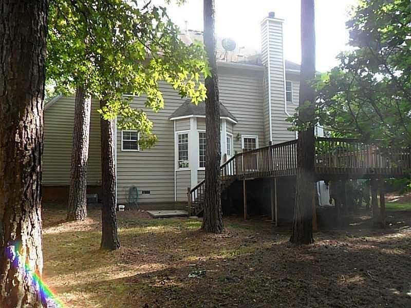2nd image of 435 Falcon Creek Dr