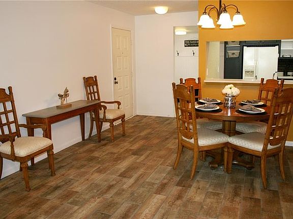 3rd image of 2682 Sabal Springs Cir APT 202