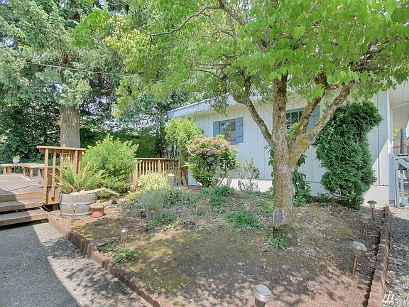 4th image of 1809 N Winnifred St