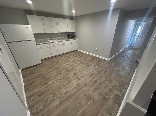 32 Bickel Ct #2, Sterling, VA 20165