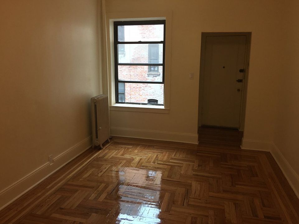 2nd image of 1 Broadway Ter APT D