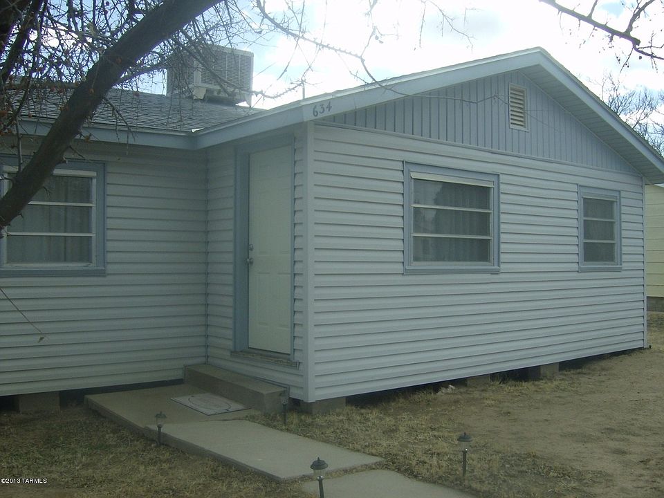 1st image of 634 N Circle Dr