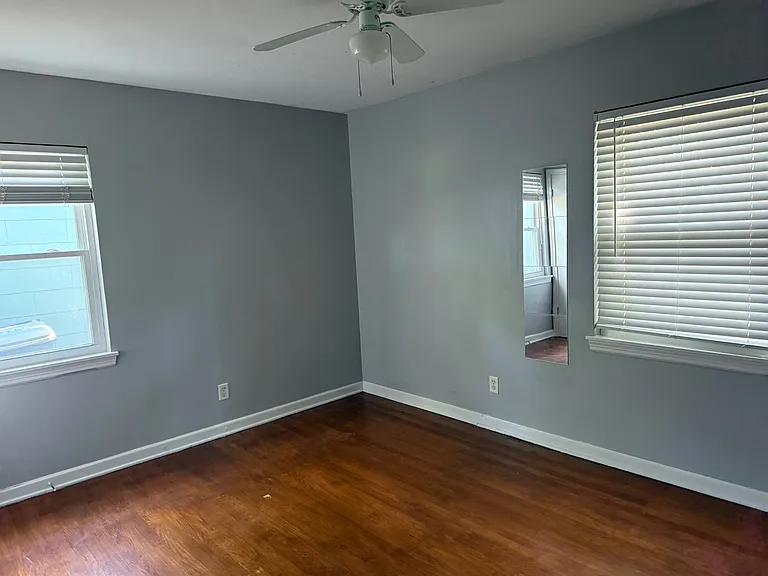 8321 Madison Ave — Photo 10