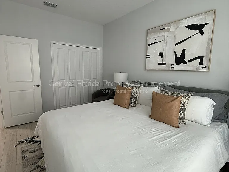 129 Oakman Way #1 — Photo 7