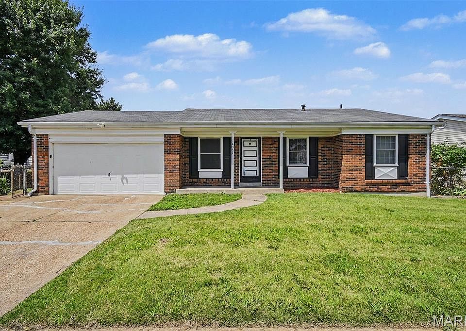 1st image of 4057 Fox Island Dr