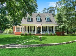 403 Westbrook St, Pinehurst, TX 77362