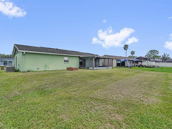 3rd image of 965 FLORIDA PARKWAY