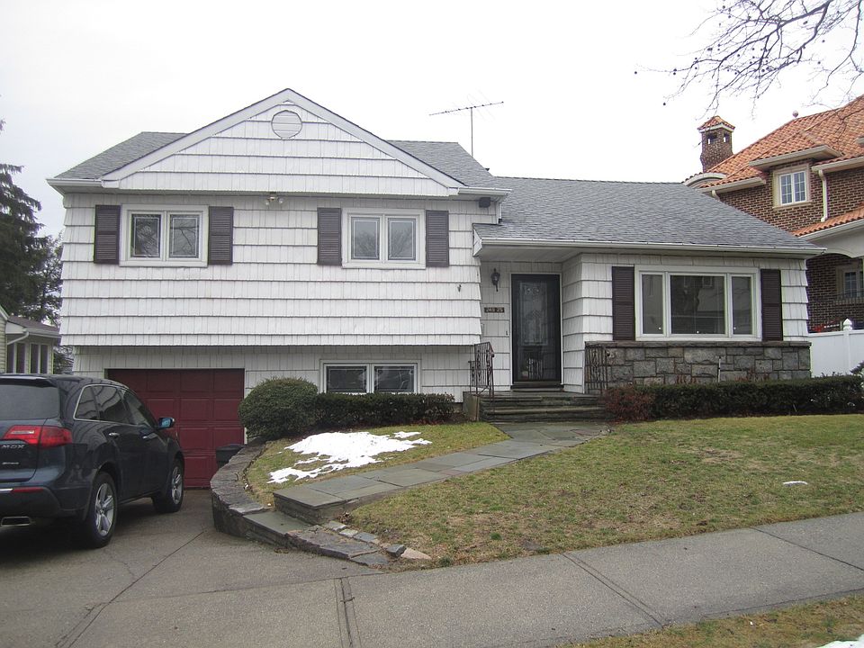 1st image of 24925 Cambria Ave