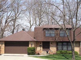 3852 Lost Valley Rd SE, Cedar Rapids, IA 52403