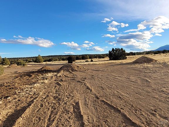 3rd image of Huajatolla Blvd